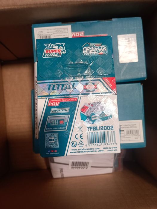 Акумулаторна батерия TOTAL Industrial, Li-Ion, 20 V, 4.0 Ah