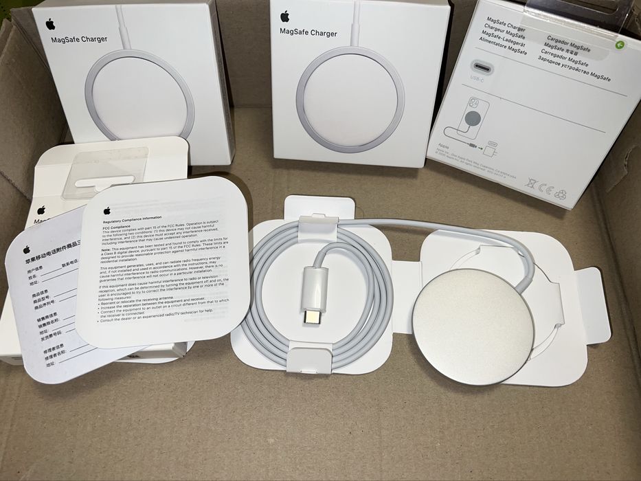 Incarcator wireless Apple MagSafe 15W USB-C  MagSafe Charger