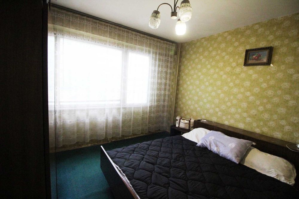 Продава се Двустаен апартамент в Русе, Централен кооп. пазар - 62 кв.м за 576 €/кв.м - Снимка #3