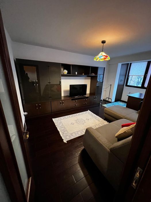Apartament de inchiriat, 50m2, bvd. Timisoara 39, vis a vis de Plaza, disponibil din 15.08.2026, direct proprietar