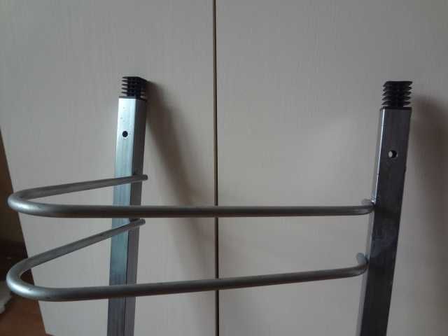 Стойка за паркиране на колело