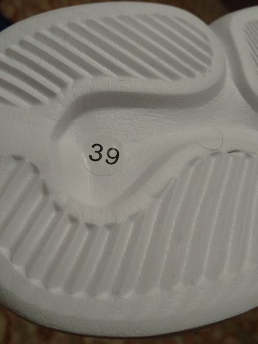 Кроссовки pulse.