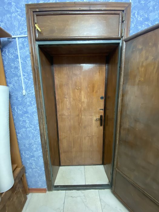 Продам входные двери
