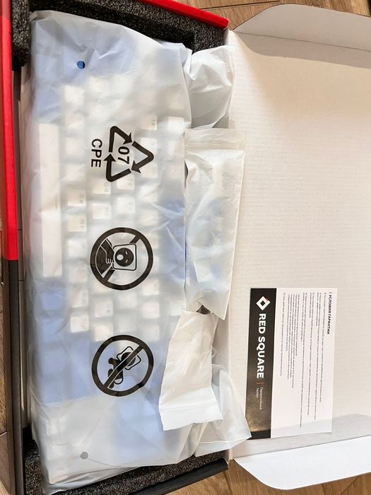 Продаю клавиатуру Red square keyrox tkl