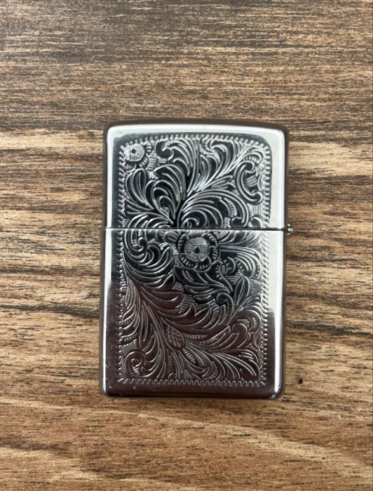 Bricheta Zippo vintage Venezia anul 2000