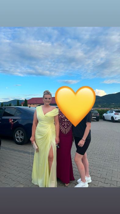 Rochie nasa superba!