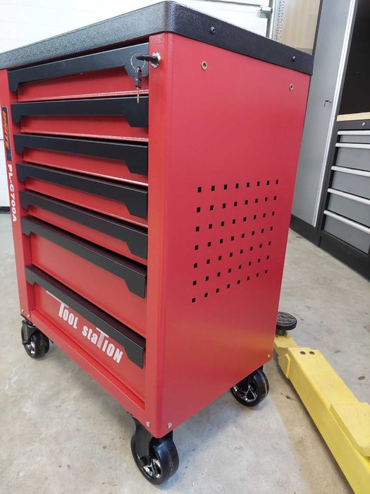 Количка за инструменти - НЕОБОРУДВАНА - UNITE