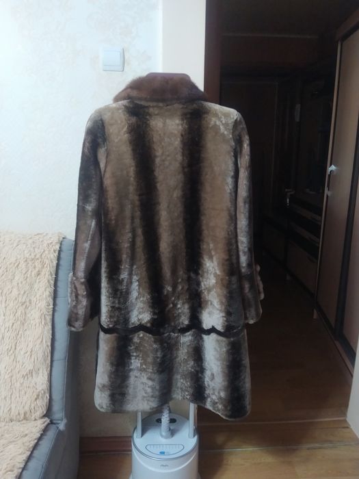 Шуба мутон б/у женская