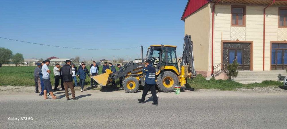 XCMG XC870KH   экскаватор-погрузчик 1 - 0.2 куб ташкент