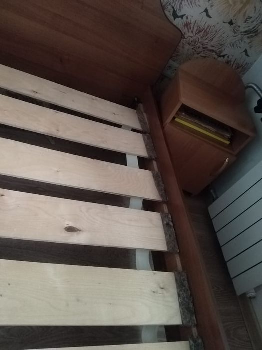 Продам добротную кровать