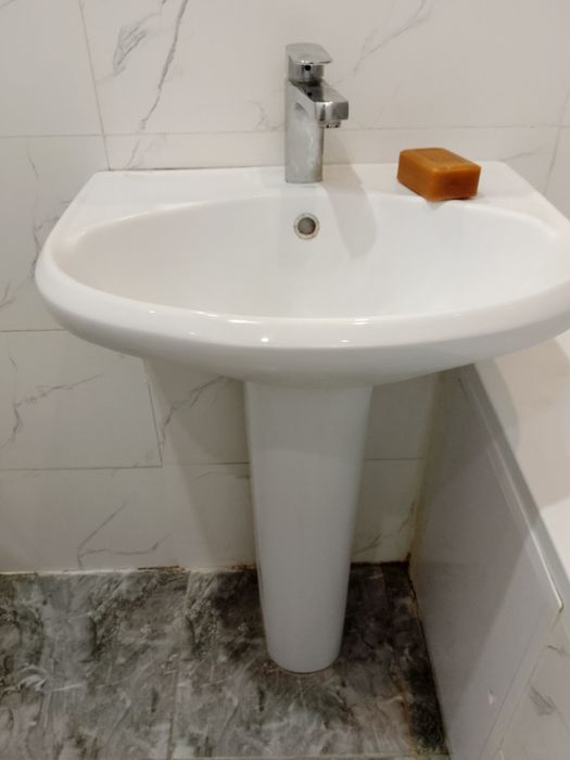 Продам Вану и Раковину