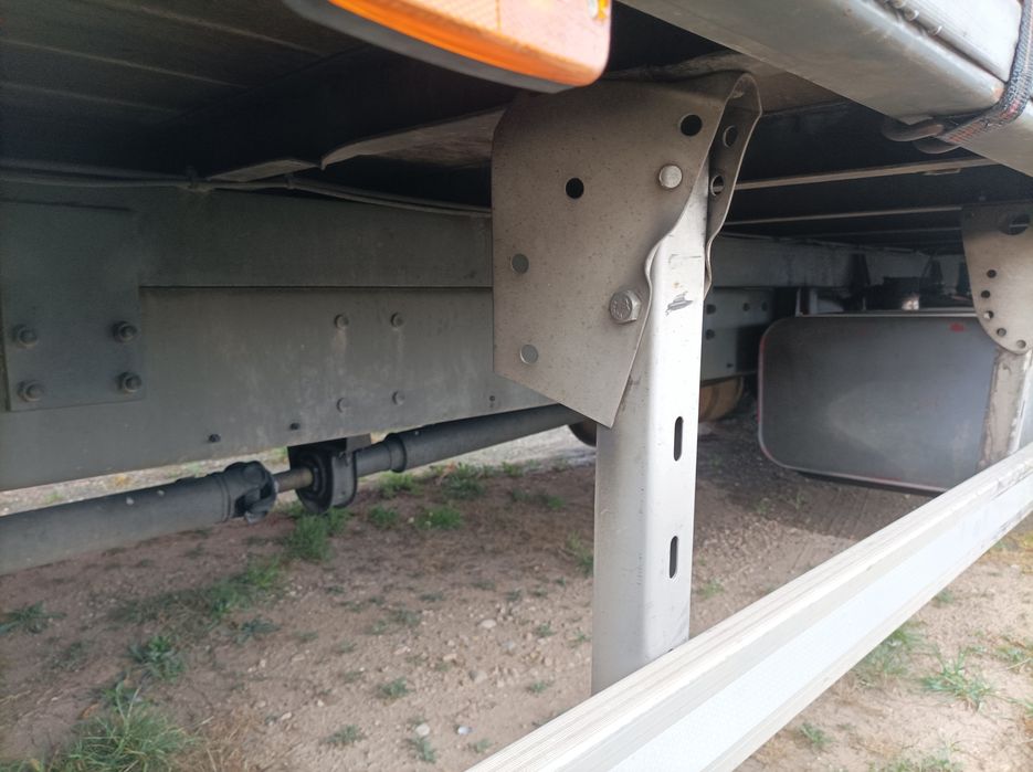 Volvo Fl10.180 , Italia ,450000 km ,fara rugina