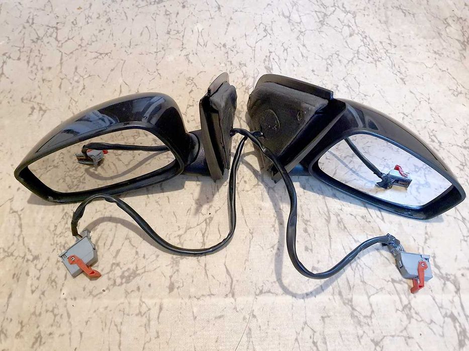 Огледало за Фиат Стило, ляво, 30 лв.