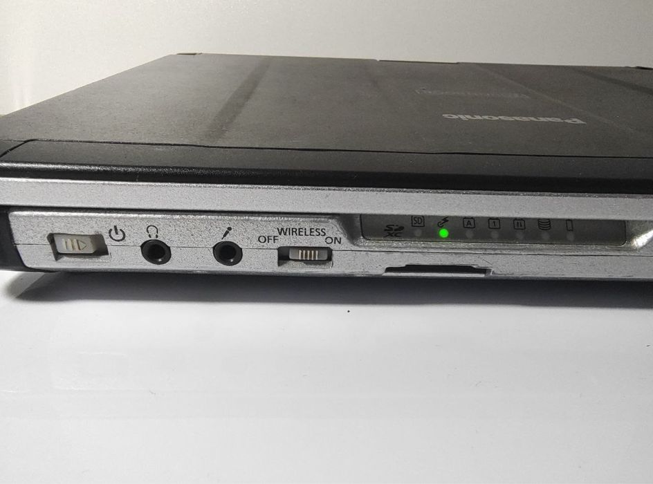 Ноутбук-трансформер Panasonic CF-C2
