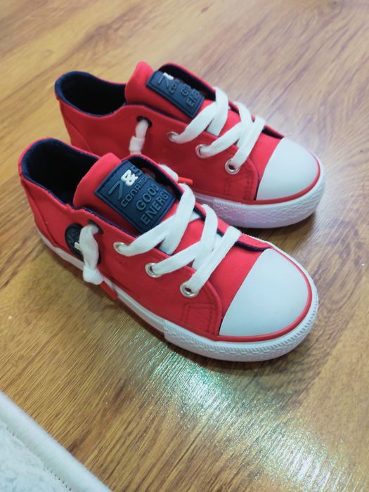 Детская   кроссовки