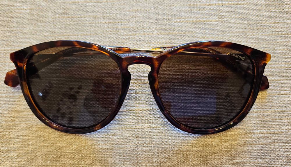 Дамски слънчеви очила Polaroid - 60 лв
