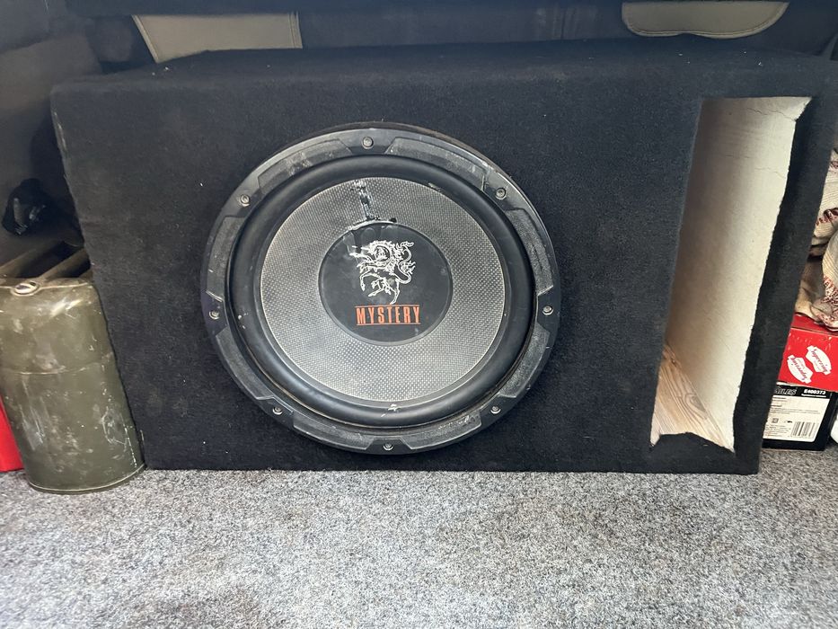 Короб для сабвуфера