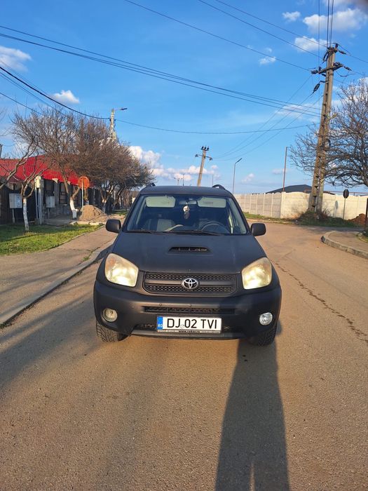 Toyota rav 4x4.