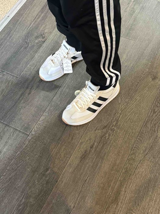 Кроссовки adidas RUN 70s 2.0