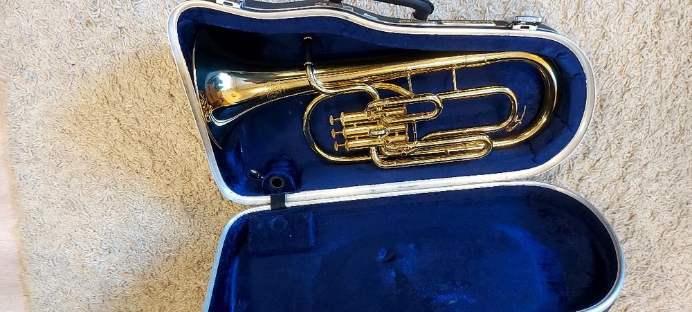 Althorn Eb Besson - Amati