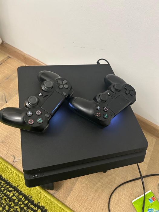 Vand playstation4 slim aprape noi + jocuri !