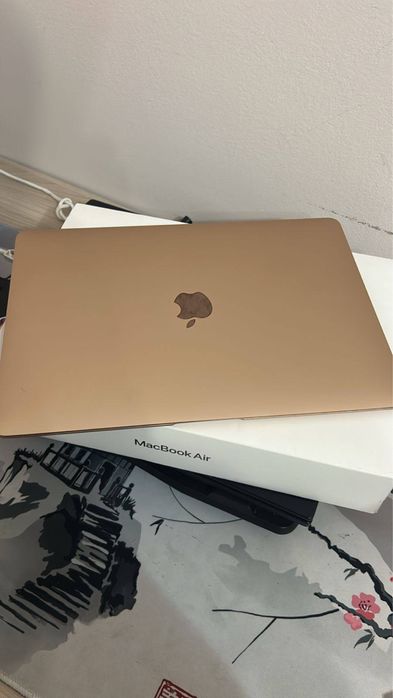 Macbook air 13 rose gold
