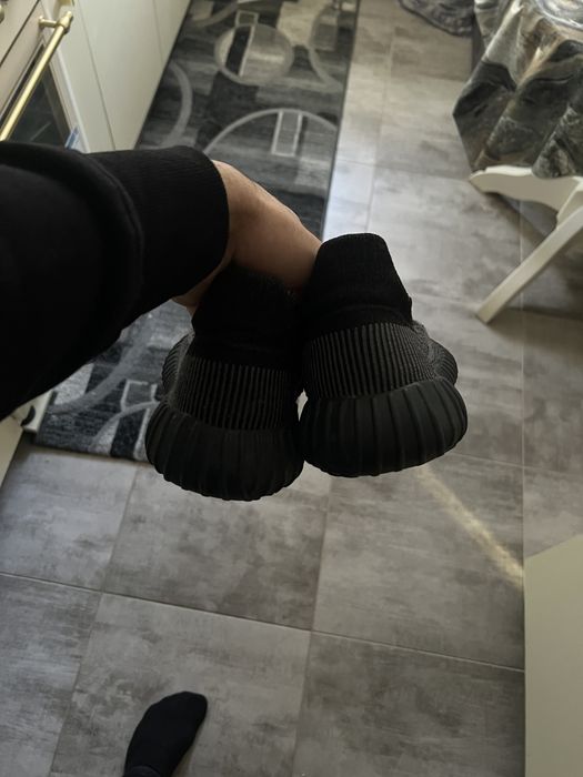 yeezy 350 v2 slate onyx