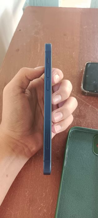 iphone 12, 75%,128гб