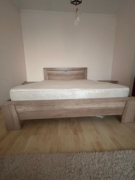 Продам спальный гарнитур в сборе