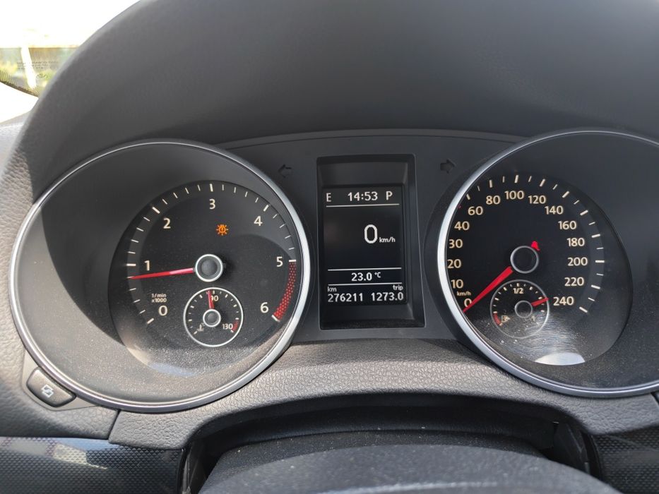 VOLKSWAGEN Golf 2011 — imagine 3