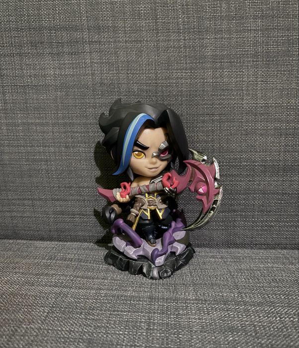 League of Legends фигура