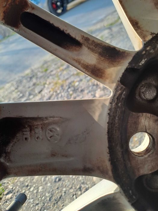 Гуми с джанти dot25