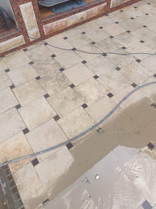 Чистка брусчатки. Мойка фасадов. Химчистка мебели. Уборка помещений