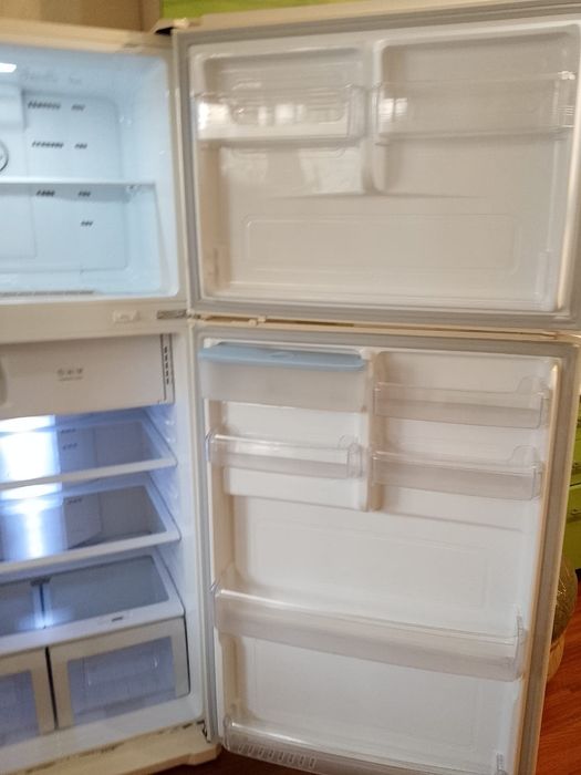 Срочно срочно Продам холодильник