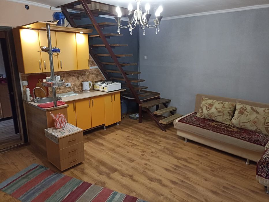 Продам 2-х эт. дачу на Пестром