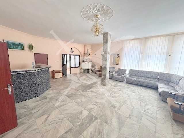 Продава се Етаж от къща в Бургас, Ветрен - 260 кв.м за 770 €/кв.м - Снимка #3