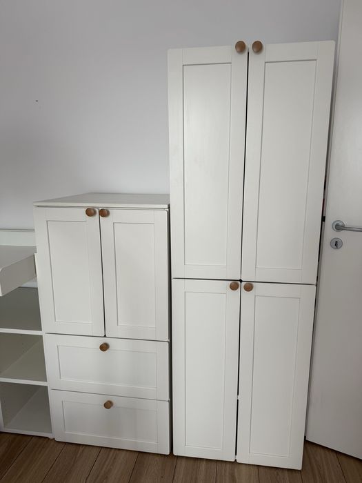 Ansamblu dulapuri + masa de infasat Ikea
