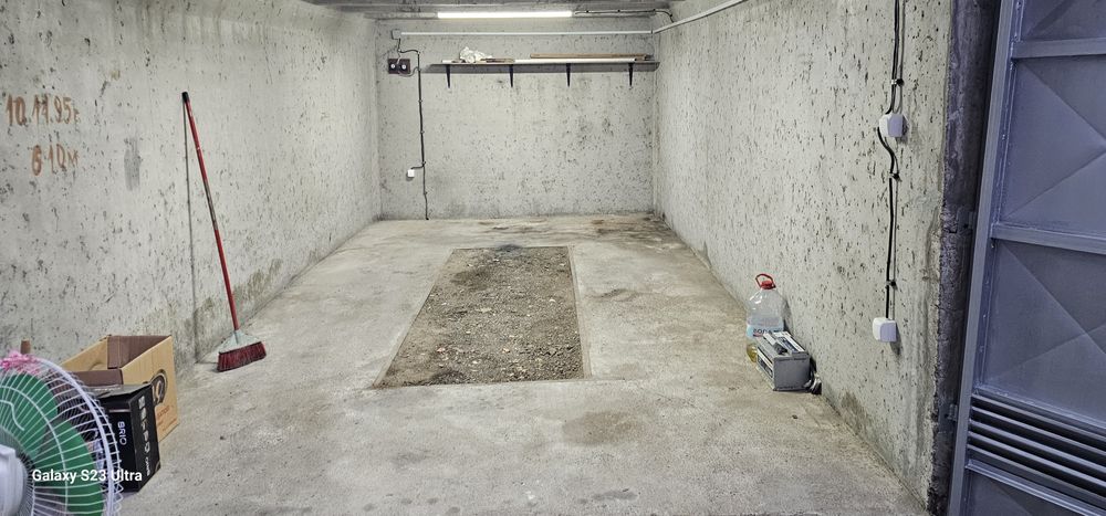 Дава се под наем Гараж / Паркомясто в Разград, Лудогорие - 20 кв.м за 76.5 € - Снимка #3