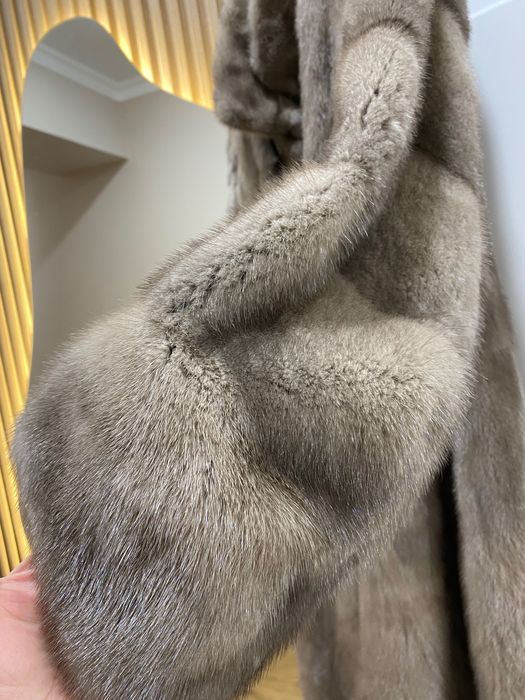 Продам шубу норковую