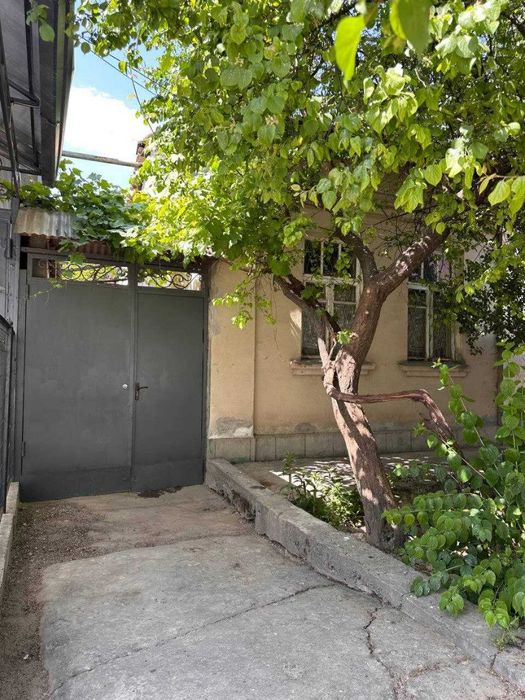 ул.Учувчилар (ул.Пилотов) Американская Школа (TIS) Участок 1,7сот 3ком