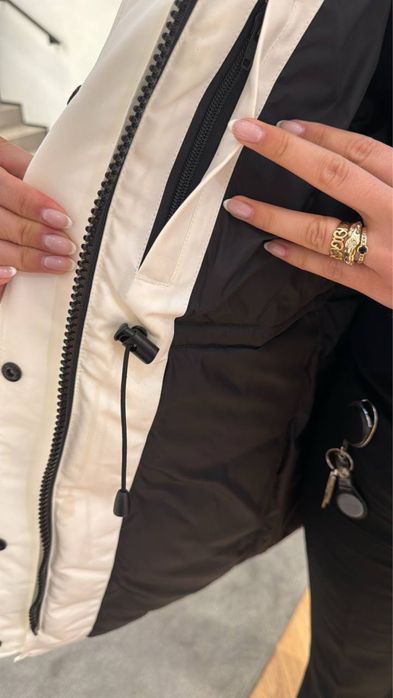 Зимняя куртка Canada Goose