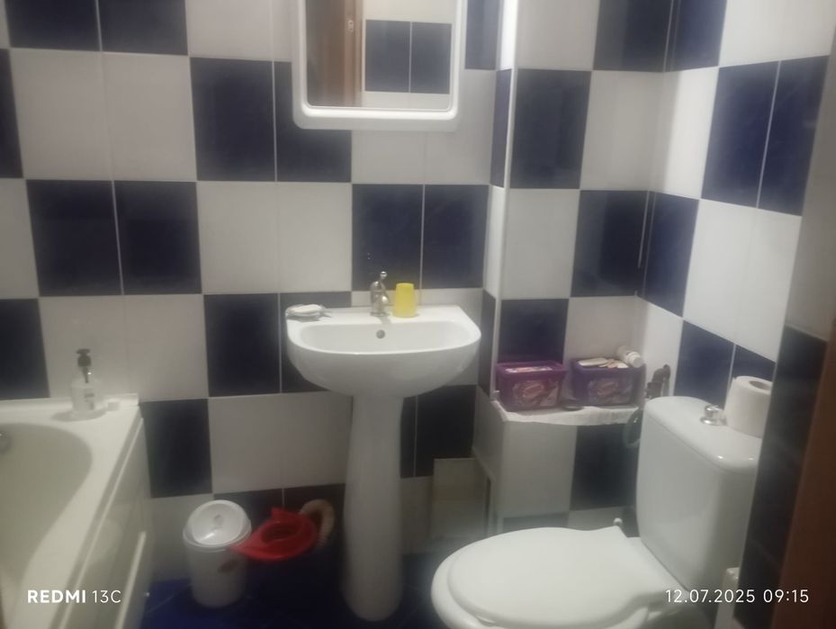 Proprietar închiriez apartament două camere decomandate