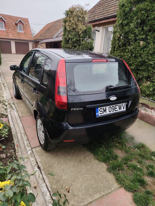 Ford fiesta 1.4 benzina 2003 INMATRICULAT