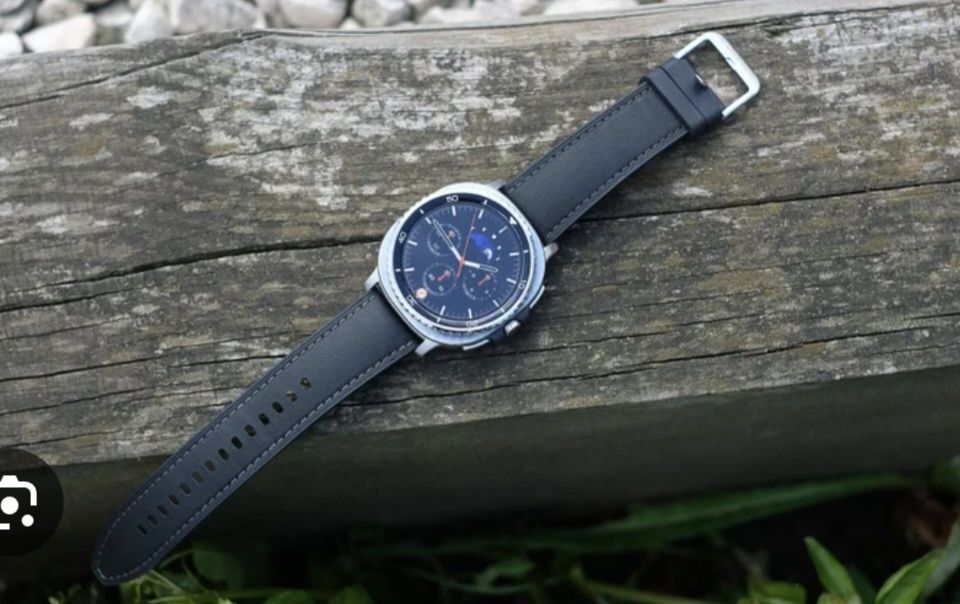 Продам Smart часы , galaxy watch 8 classic.