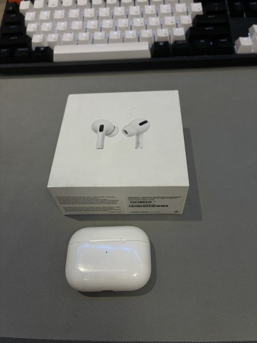 Airpods pro 1 оригинальные