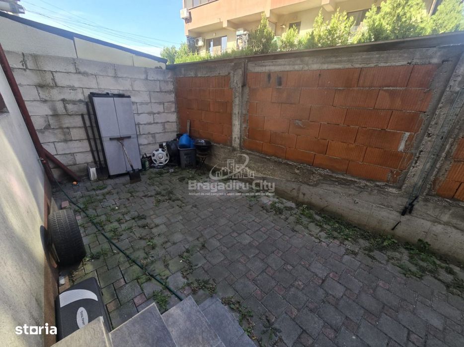 Ap 2 cam cu curte Str Campia Libertatii mutare imediata