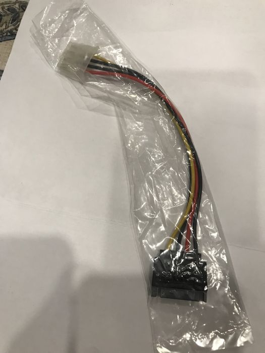 Продаются новые кабель питания для компа