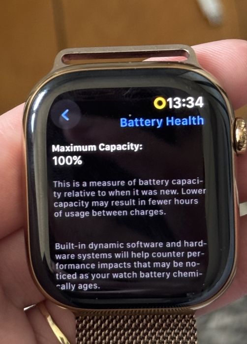 Apple Watch Series 10 - 46mm Titanium Gold