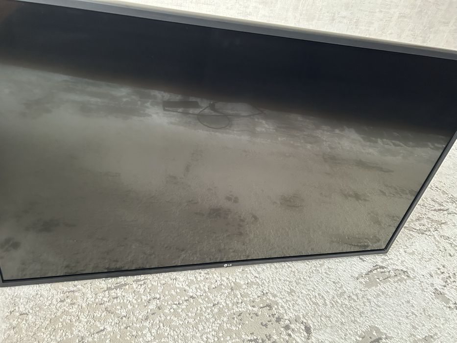 Продам телевизор lg