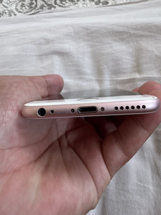 Айфон 6 s продается 16 гб